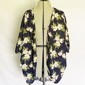 DNA Couture Open Front Short Kimono Dark Blue Large Floral Medium - Pre-Owned
